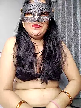 Snapshot of sexy_bhabhi69 chatting on 8, 10, 2025 sexy bhabhi69 online show from 8, 10, 2025