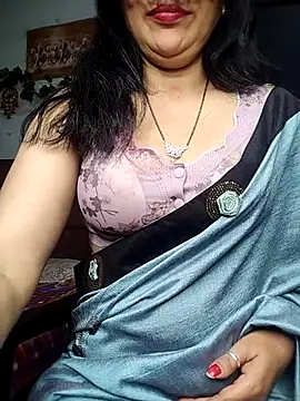Snapshot of sexy_bhabhi69 chatting on 23, 11, 2025 sexy bhabhi69 online show from 23, 11, 2025