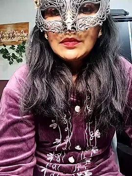 Snapshot of sexy_bhabhi69 chatting on 27, 11, 2025 sexy bhabhi69 online show from 27, 11, 2025