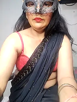 Snapshot of sexy_bhabhi69 chatting on 19, 12, 2025 sexy bhabhi69 online show from 19, 12, 2025