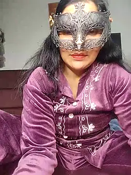 Snapshot of sexy_bhabhi69 chatting on 12, 1, 2026 sexy bhabhi69 online show from 12, 1, 2026