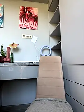 Snapshot of mi_michelle chatting on 25, 9, 2025 mi michelle online show from 25, 9, 2025