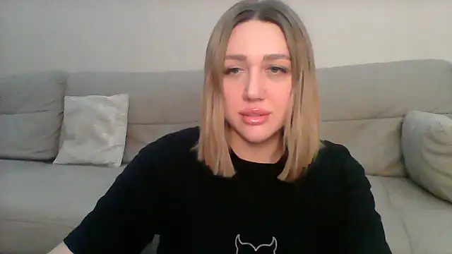 VickyLove047 online show from 13, 2, 2025