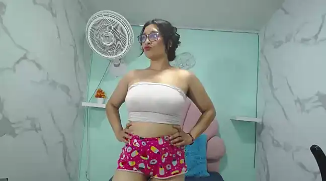 Snapshot of karime_sexygirl chatting on 16, 1, 2025 karime sexygirl online show from 16, 1, 2025