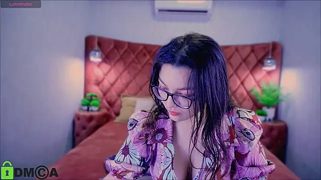 ZarifaBev online show from 28, 12, 2024