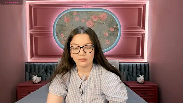 ZarifaBev online show from 9, 10, 2025