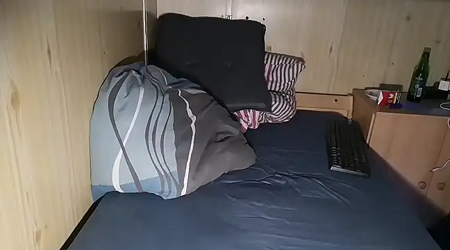 Snapshot of TinyDickBear chatting on 14, 3, 2025 TinyDickBear online show from 14, 3, 2025