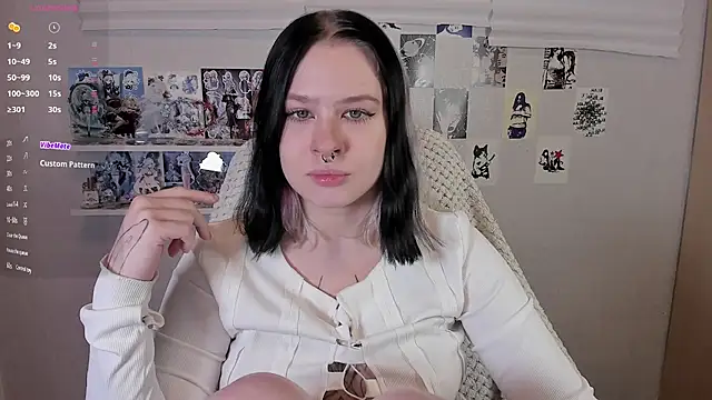 tender kiitty online show from 18, 11, 2025