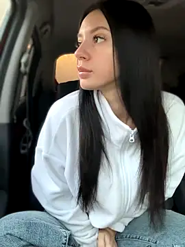 Snapshot of JulliaVegas chatting on 12, 10, 2025 JulliaVegas online show from 12, 10, 2025