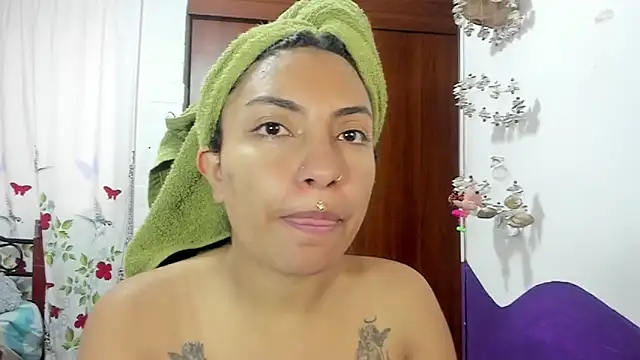 Natymontiell  online show from 3, 1, 2025