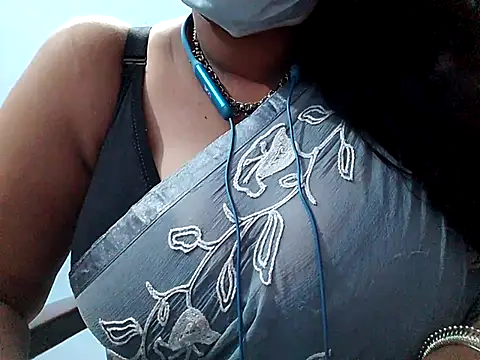 Snapshot of Tamilsathya2024 chatting on 7, 1, 2025 Tamilsathya2024 online show from 7, 1, 2025