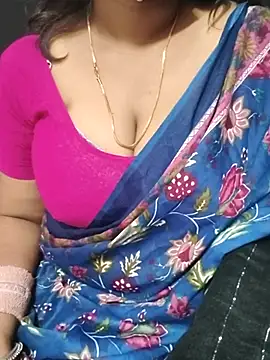 Snapshot of Tamilsathya2024 chatting on 12, 11, 2025 Tamilsathya2024 online show from 12, 11, 2025