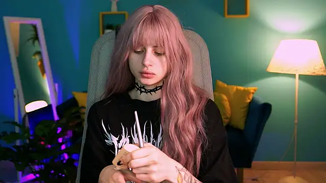 Snapshot of JadeCastle_ chatting on 18, 3, 2025 JadeCastle online show from 18, 3, 2025