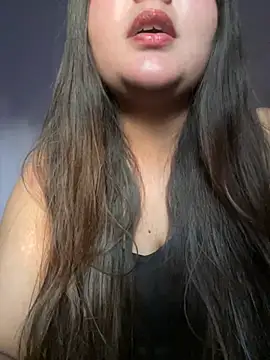 leylafleece online show from 17, 3, 2025