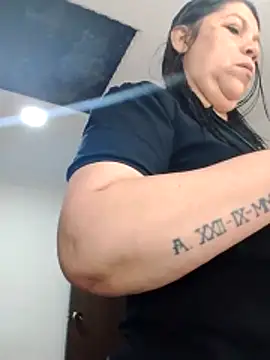 Snapshot of hotmature1 chatting on 5, 2, 2026 hotmature1 online show from 5, 2, 2026