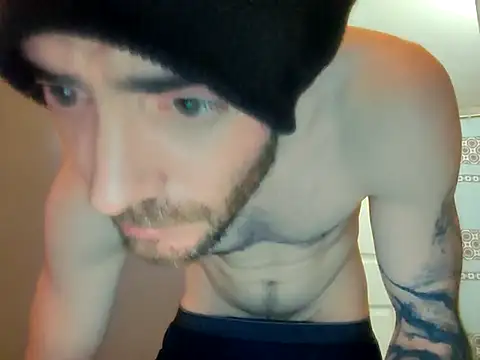 Huntzg23 online show from 22, 11, 2025