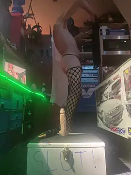 kinkycdslutsv online show from 30, 1, 2025