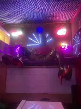 kinkycdslutsv online show from 5, 2, 2025