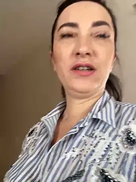 AnneHaddaway online show from 15, 4, 2026