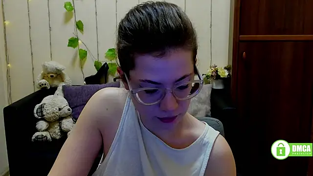 Alicia redfollow online show from 3, 3, 2025