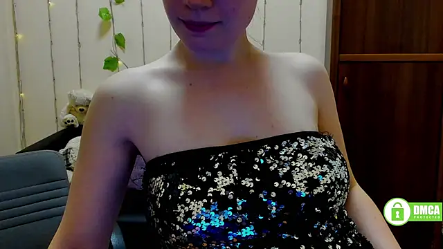 Alicia redfollow online show from 4, 3, 2025