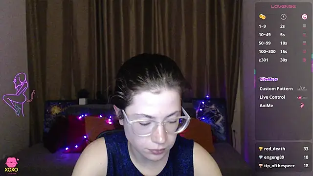 Alicia redfollow online show from 10, 3, 2025