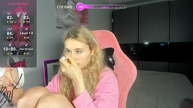 Molly Toads online show from 26, 12, 2024