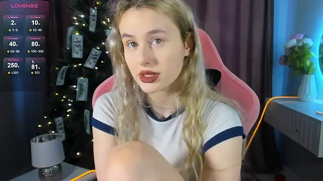 Molly Toads online show from 30, 12, 2024