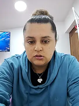 Miss balloonsmila online show from 6, 11, 2025