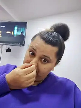 Miss balloonsmila online show from 3, 12, 2025