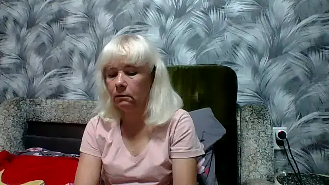 sakura blonde online show from 27, 10, 2025