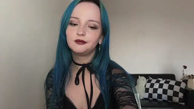 bumble bee online show from 18, 12, 2024