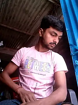 Snapshot of Suraj223kumar chatting on 13, 3, 2026 Suraj223kumar online show from 13, 3, 2026