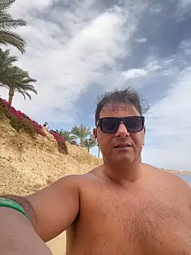 SecretlyDD online show from 26, 2, 2025