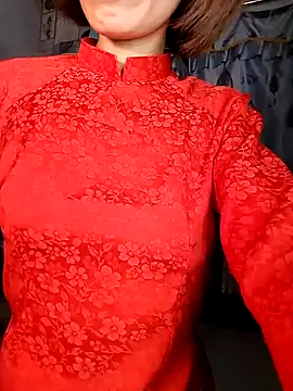 Snapshot of Lucy_limon chatting on 6, 11, 2025 Lucy limon online show from 6, 11, 2025