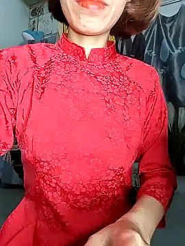 Lucy limon online show from 15, 4, 2026