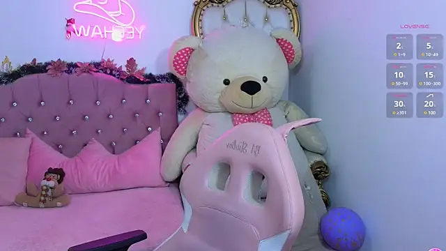 Emilly tay online show from 29, 12, 2024