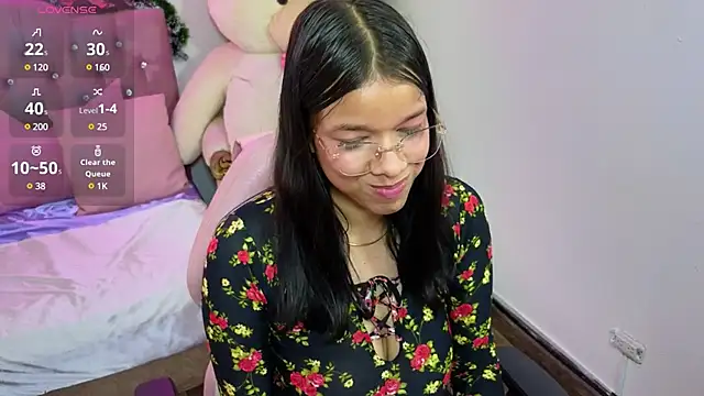 Emilly tay online show from 10, 1, 2025