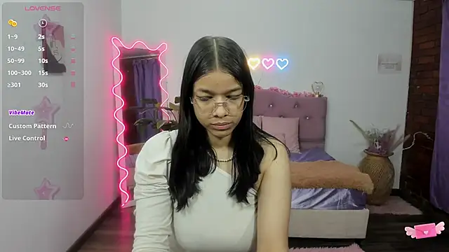 Emilly tay online show from 11, 2, 2025