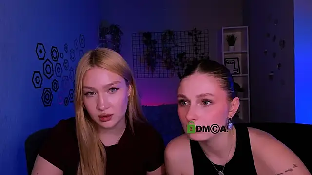 Snapshot of playful_sophie chatting on 1, 5, 2026 playful sophie online show from 1, 5, 2026