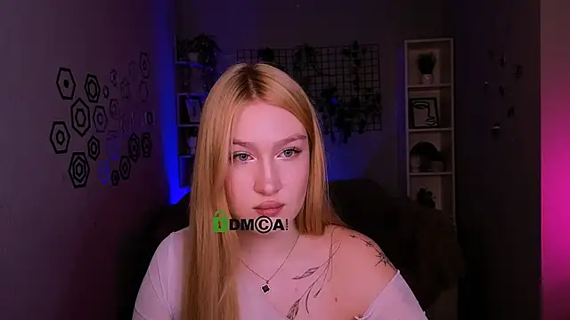 Snapshot of playful_sophie chatting on 3, 5, 2026 playful sophie online show from 3, 5, 2026