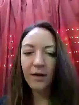 Snapshot of KattyLuuu chatting on 23, 12, 2024 KattyLuuu online show from 23, 12, 2024