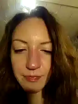 Snapshot of KattyLuuu chatting on 27, 12, 2024 KattyLuuu online show from 27, 12, 2024