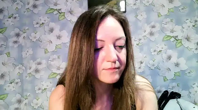 Snapshot of KattyLuuu chatting on 10, 1, 2025 KattyLuuu online show from 10, 1, 2025
