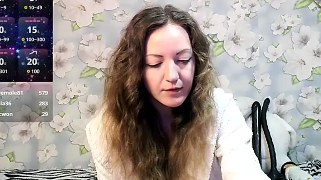 Snapshot of KattyLuuu chatting on 17, 2, 2025 KattyLuuu online show from 17, 2, 2025