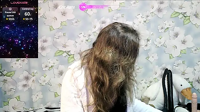 Snapshot of KattyLuuu chatting on 23, 2, 2025 KattyLuuu online show from 23, 2, 2025