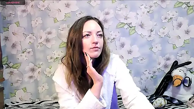 Snapshot of KattyLuuu chatting on 2, 3, 2025 KattyLuuu online show from 2, 3, 2025