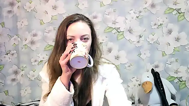 Snapshot of KattyLuuu chatting on 22, 3, 2025 KattyLuuu online show from 22, 3, 2025