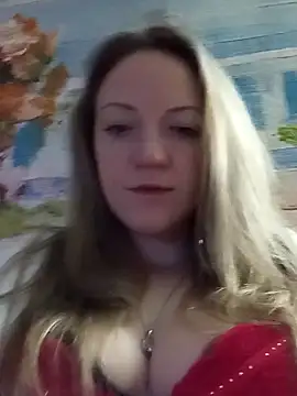 Snapshot of KattyLuuu chatting on 19, 12, 2025 KattyLuuu online show from 19, 12, 2025