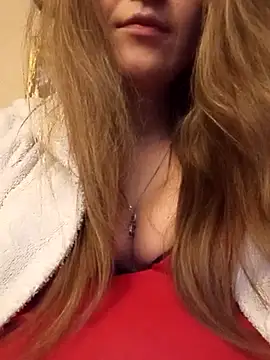 Snapshot of KattyLuuu chatting on 16, 2, 2026 KattyLuuu online show from 16, 2, 2026